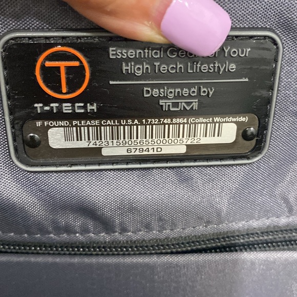 NWOT Tumi T-Tech Essential Gear Laptop / Breifcase, Messenger Bag Shoulder Strap - Picture 10 of 13
